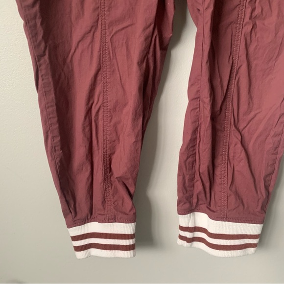 Torrid women’s jogger pants poplin sidestripe - Picture 7 of 7